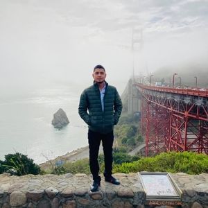 Meet your Posher, Ramirez